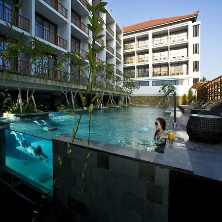 Отель Grand Zuri Kuta Bali