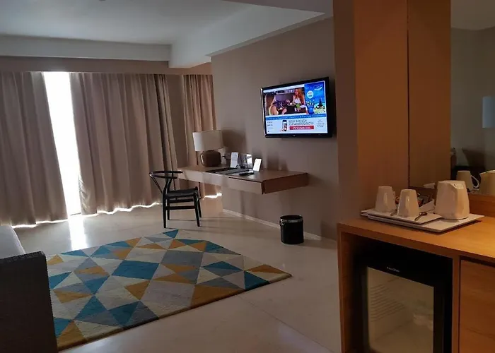 Grand Zuri Bali 4*