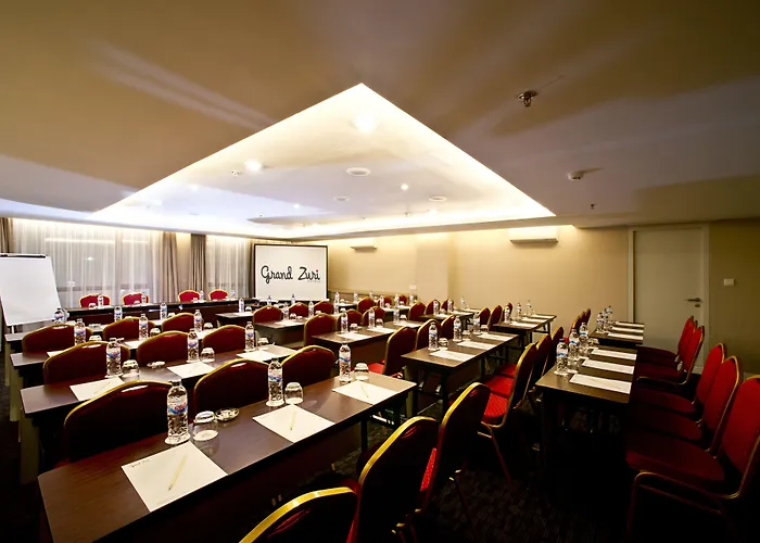 Grand Zuri Bali Hotel