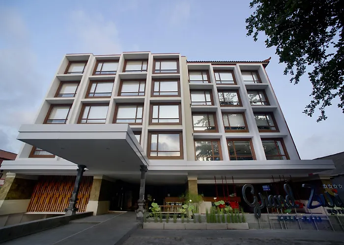 Hotel Grand Zuri Bali 4*