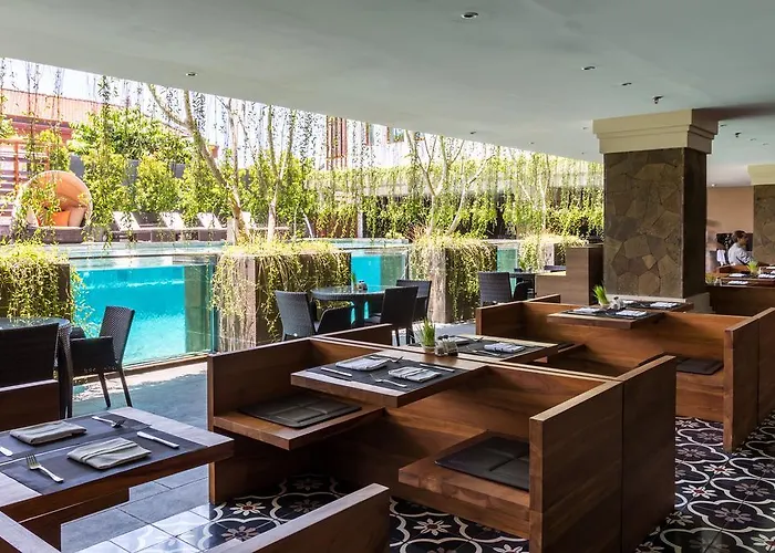 Grand Zuri Bali Hotel 4*